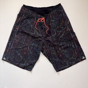 Lululemon Current State Lined Board Shorts Size 36 Swim Trunks Black Multicolor